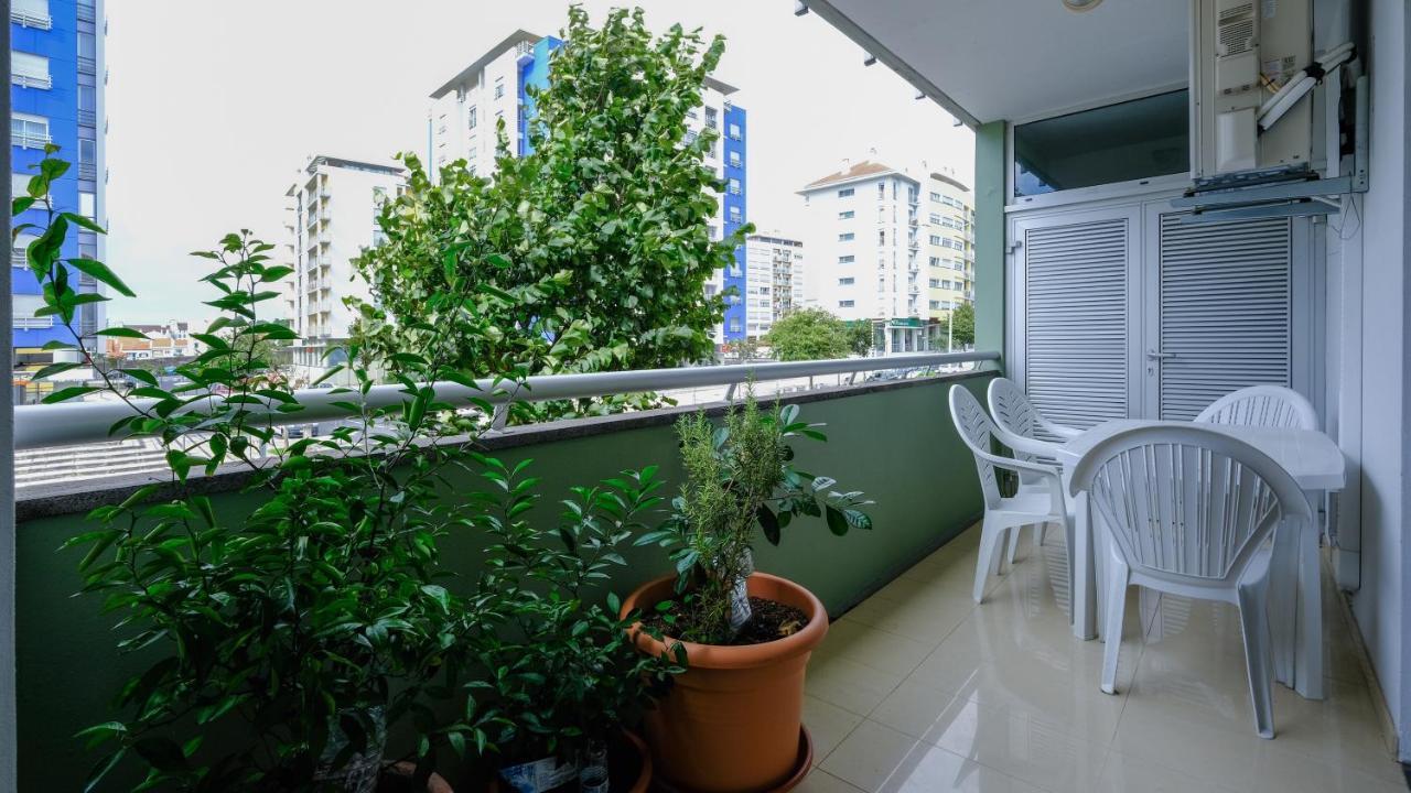 Ellierose Apartment Ponta Delgada  Ngoại thất bức ảnh